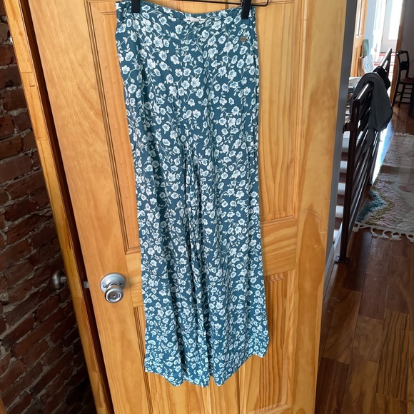 Billabong Pants - Billabong Flowy Beach Pants